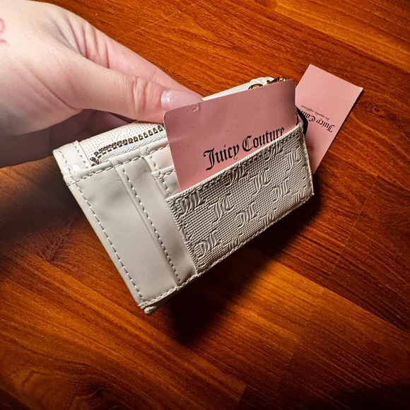 Juicy Couture Nude Trifold Angel Wallet - Picture 6 of 8